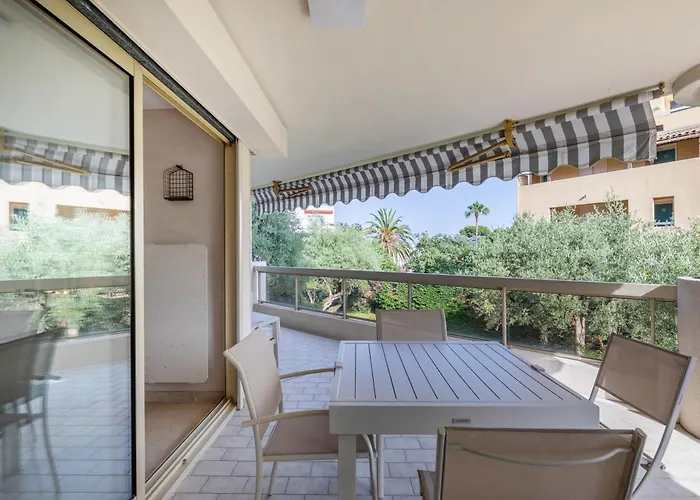 Tanit Piscine, 6 Couchages, Parking Апартаменты