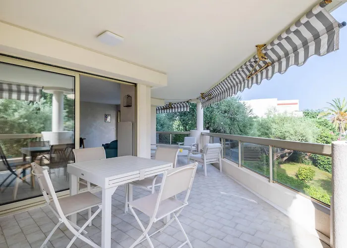 Tanit Piscine, 6 Couchages, Parking Апартаменты Антиб